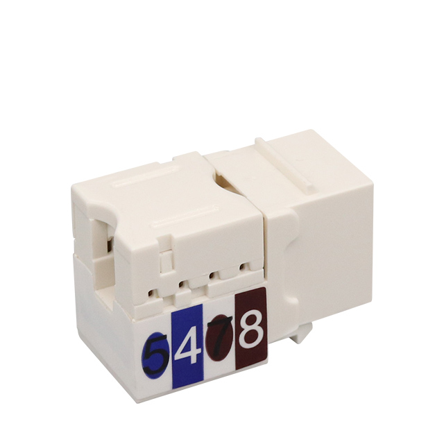 CAT5e UTP Conector perforado de 90 grados