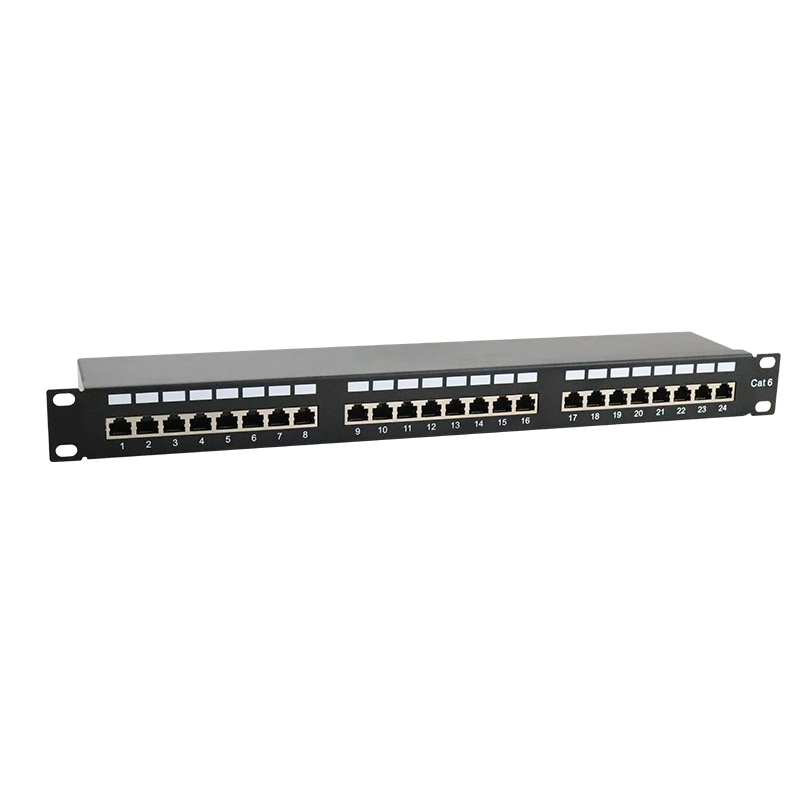 Panel de conexión perforado CAT6 STP de 19'' 1U y 24 puertos